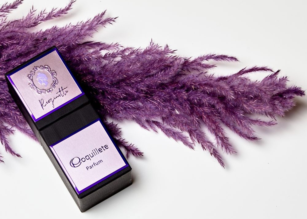 Reginette by Coquillete Paris: a new extrait de parfum dedicated to those who aspire to royalty (soul and soul)